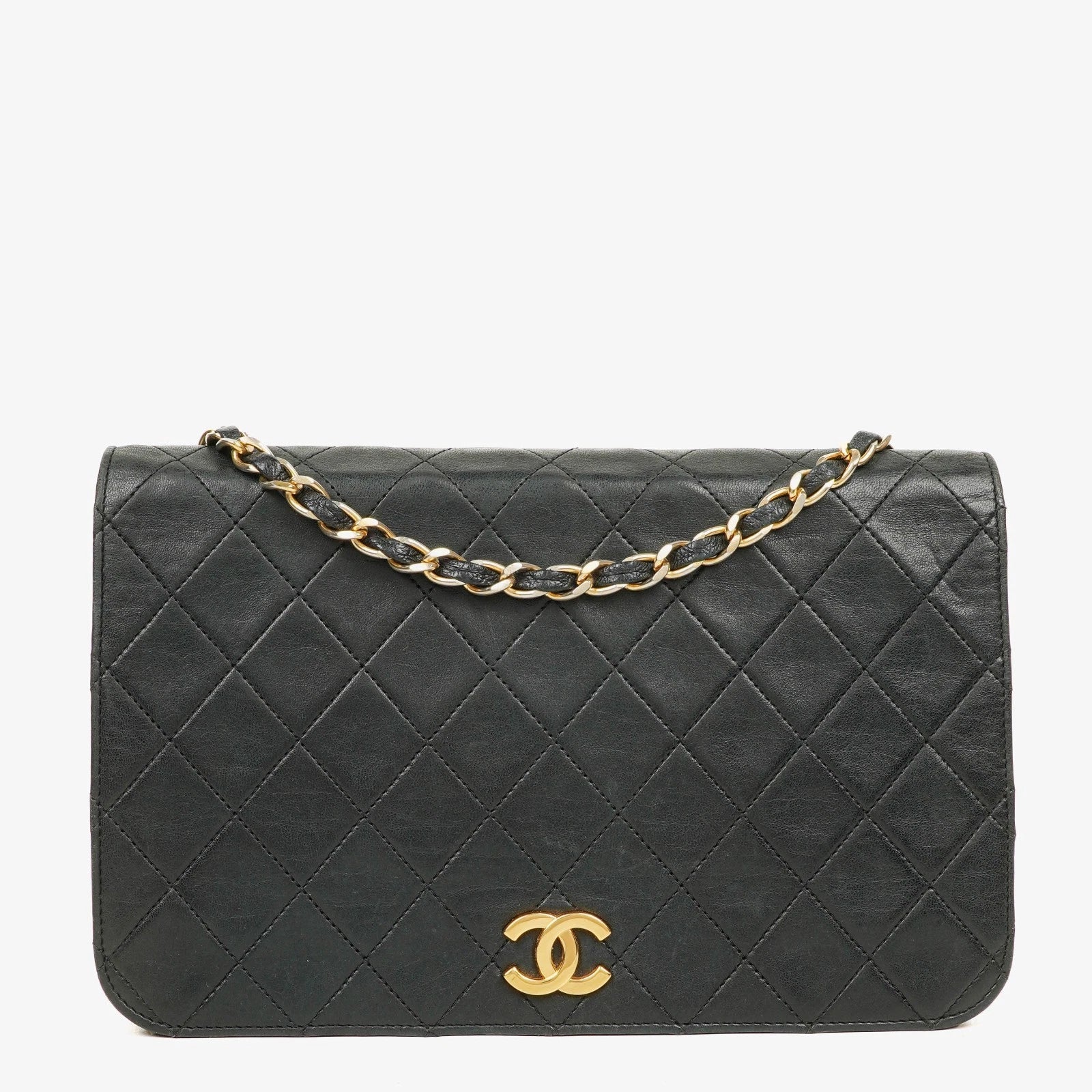 Chanel klassische Full Flap Tasche aus Leder 24K Gold-Plated Hardware LIGHT USED